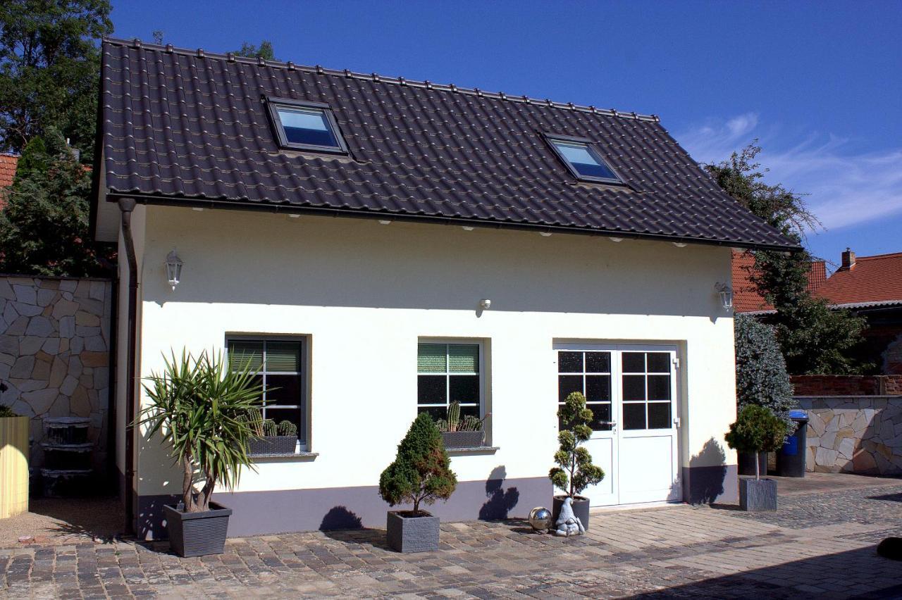 Ferienhaus Zum Gaesschen Weissenfels Exterior photo